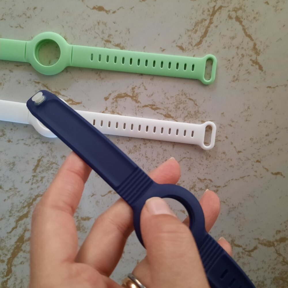 3 Pack AirTags Case Silicone Watch Band - NWT! - Picture 4 of 14